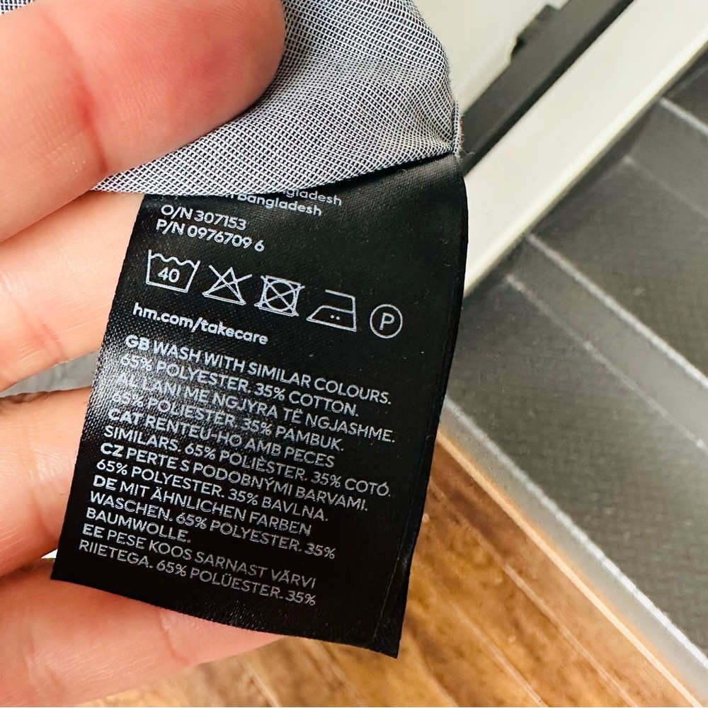 H&M Slim Fit Dress Shirt - Picture 4 of 5